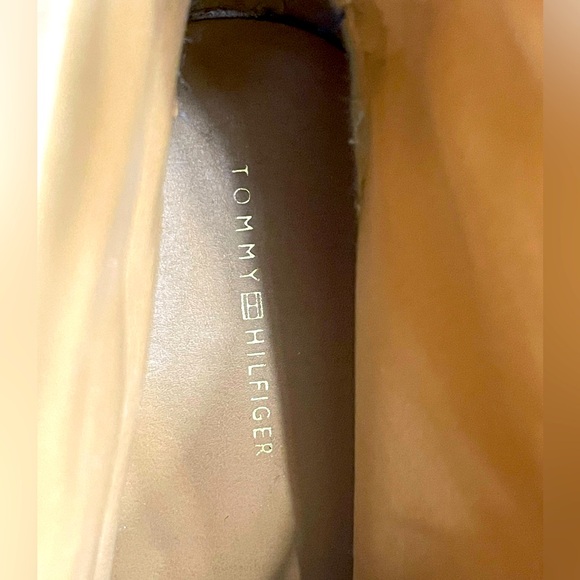 Tommy Hilfiger twyazi tan faux suede lace up boots - Picture 7 of 8